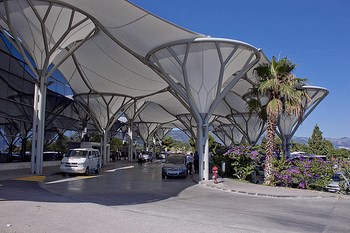 Twisted Enkelhed følgeslutning Billeje Split Lufthavn (Billig) Biludlejning Split Lufthavn